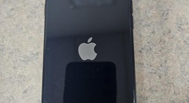 Mint
													Apple iPhone SE 3rd Gen 2022 - Unlocked, Midnight, 64 GB, A2595, photo 6 of 6