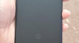 Good
													Google Pixel 2 - Unlocked, Black, 64 GB, Google Edition, photo 3 of 3