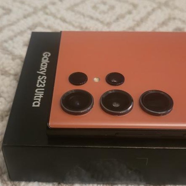 Samsung Galaxy S23 Ultra - Unlocked, 256 GB, Red, 8 GB, SM-S918U1