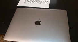 Good
													MacBook Air 2020 - 13" - Apple M1, Gray, 256 GB, 8 GB, photo 2 of 8