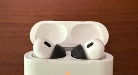 Used
													Apple AirPods Pro 2nd Gen - USB-C, photo 3 of 4