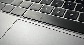 Fair
													MacBook Air 2020 - 13" - Apple M1, Gray, 128 GB, 8 GB, photo 2 of 14