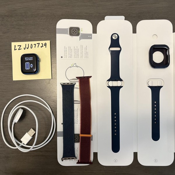 Apple Watch Series 7 41mm - Blue, A2473 - GPS, Aluminum