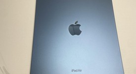 Good
													Apple iPad Air 5th Gen - Unlocked, Blue, 64 GB, A2589, photo 4 of 8