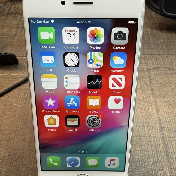 Apple iPhone 6 - AT&T, 64 GB, Silver, A1549