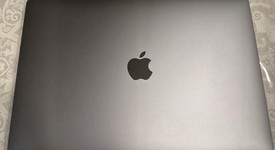 Good
													MacBook Pro 2020 - 13" - Apple M1, Gray, 512 GB, 16 GB, photo 3 of 9