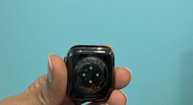 Good
													Apple Watch Series 6 40mm - Unlocked, Graphite, A2293 - Cellular, Stainless Steel, photo 2 of 6