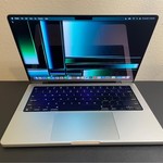 Good MacBook Pro 2021 - 14 inch - 512 GB, Silver, 16 GB, Apple M1 Pro 8-core