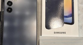 Mint
													Samsung Galaxy A25 5G - Xfinity, Black & Blue, 128 GB, photo 4 of 11