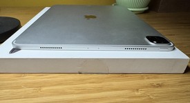 Good
													Apple iPad Pro 12.9" 5th Gen 2021 - Wi-Fi, Silver, 1 TB, photo 5 of 9