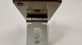 Mint
													Apple iPhone 8 - Unlocked, Gold, 64 GB, A1863, photo 5 of 17