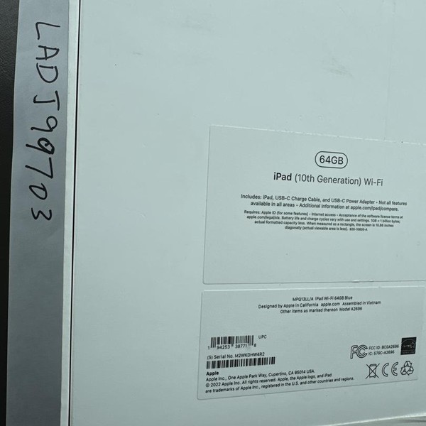 Apple iPad 10th Gen - Wi-Fi, 64 GB, Blue, A2696