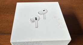 New
													Apple AirPods Pro 2nd Gen - USB-C, photo 5 of 6