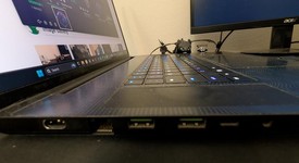 Mint
													Razer Blade 18" 2023 - I9, Black, 2 TB, 64 GB, QHD+, photo 5 of 8