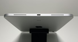 Good
													Apple iPad 10th Gen - Wi-Fi, Silver, 64 GB, A2696, photo 6 of 6