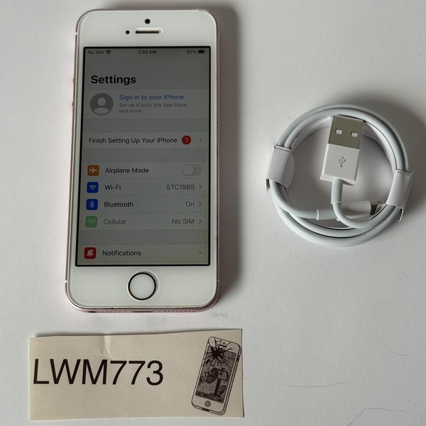 Apple iPhone SE 1st Gen 2016 - Unlocked, 64 GB, Rose Gold, A1662
