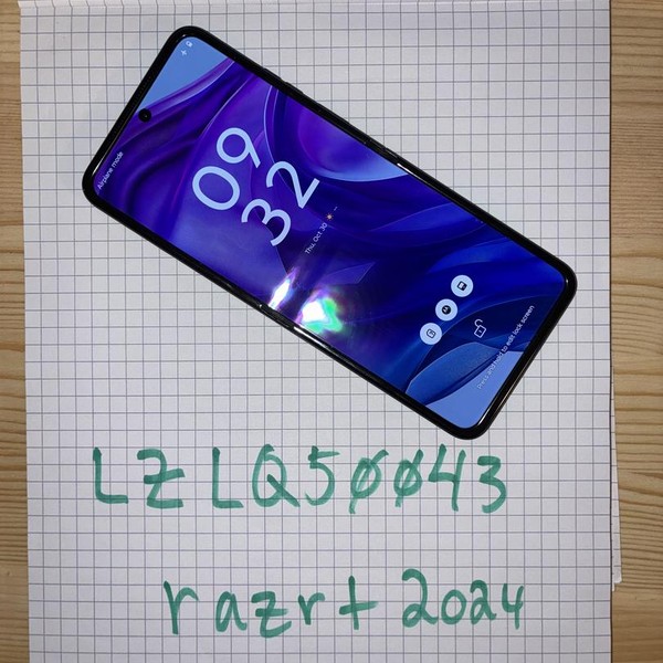 Motorola Razr Plus (2024) - T-Mobile, Navy Blue, 256 GB, 12 GB