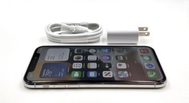 Good
													Apple iPhone 11 Pro - Sprint, Silver, 256 GB, A2160, photo 6 of 6