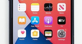 Good
													Apple iPhone 8 Plus - Unlocked, Gray, 128 GB, A1864, photo 1 of 2