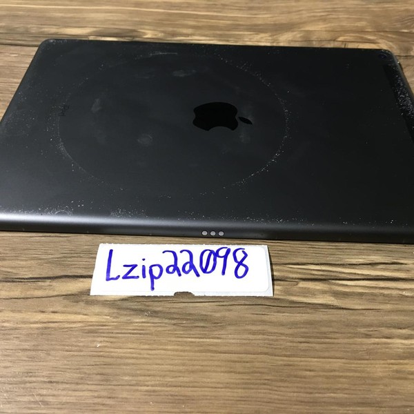 Apple iPad 8th Gen - Unlocked, 32 GB, Gray, A2428