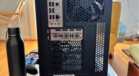 Mint
													Custom Gaming PC, photo 5 of 9
