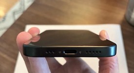 Mint
													Apple iPhone 15 Pro - Unlocked, Black, 256 GB, A2848, photo 5 of 9