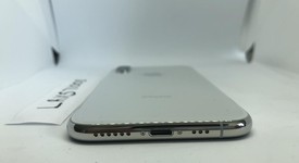 Mint
													Apple iPhone Xs - Unlocked, Silver, 512 GB, A1920, photo 1 of 9