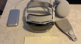 Mint
													Apple Vision Pro - 1 TB, photo 1 of 16