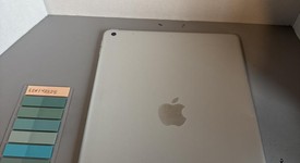 Fair
													Apple iPad 9th Gen - Wi-Fi, Silver, 64 GB, A2602, photo 3 of 5