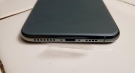 Mint
													Apple iPhone 11 Pro Max - Unlocked, Green, 512 GB, A2161, photo 5 of 6