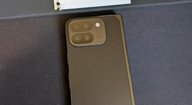 Mint
													Google Pixel 9 Pro Fold - Unlocked, Obsidian, 256 GB, GGH2X, photo 4 of 6