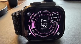 Mint
													Apple Watch Ultra 2 49mm - Unlocked, Black, A2986, photo 1 of 13