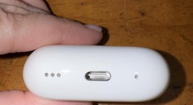 Used
													Apple AirPods Pro 2 - USB-C, photo 3 of 11