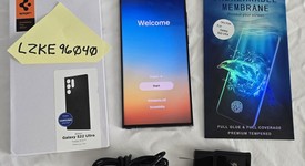 Fair
													Samsung Galaxy S22 Ultra - Unlocked, Black, 256 GB, 12 GB, SM-S908U1, photo 1 of 13