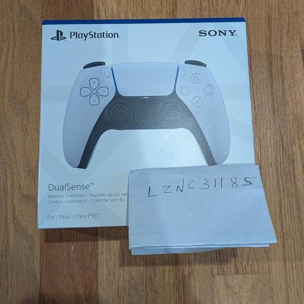 DualSense Wireless Controller - White