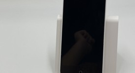 Good
													Apple iPhone 5C - Unlocked, White, 16 GB, A1532, photo 2 of 10