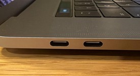 Good
													MacBook Pro 2016 (With Touch Bar) - 15" - Gray, 512 GB, 16 GB, photo 5 of 7