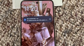 Mint
													Google Pixel 8 - Unlocked, Rose, 128 GB, 8 GB, G9BQD, Sub-6 5G, photo 4 of 13
