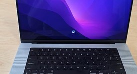 Good
													MacBook Pro Late 2023 (M3) - 16" - Apple M3 Pro 12-core, Silver, 512 GB, 18 GB, 18-core GPU, photo 1 of 6