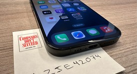 Mint
													Apple iPhone 16 Pro - Unlocked Non-US, Black, 512 GB, A3294, photo 4 of 11