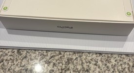New
													Apple iPad Pro 13" (M4) 2024 - Unlocked, Black, 256 GB, 8 GB, A2926, Standard Glass, photo 4 of 9