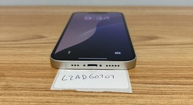 Fair
													Apple iPhone 13 - Verizon, Starlight, 128 GB, A2482, photo 2 of 7