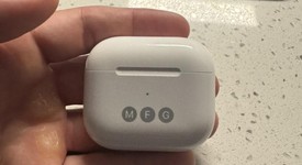 Used
													Apple AirPods 3rd Gen - Lightning Case, photo 2 of 5