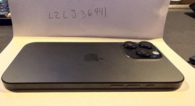Mint
													Apple iPhone 16 Pro Max - Unlocked, Black, 512 GB, A3084, photo 4 of 9