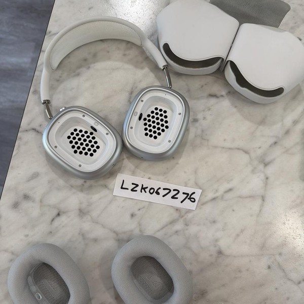 Apple AirPods Max - Silver