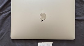 Fair
													MacBook Air 2020 - 13" - I5, Silver, 256 GB, 8 GB, photo 1 of 8