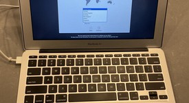 Fair
													MacBook Air 2015 - 11" - Silver, 128 GB, 4 GB, photo 1 of 13