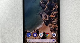 Fair
													Google Pixel 2 - Unlocked, Black, 64 GB, Google Edition, photo 2 of 6