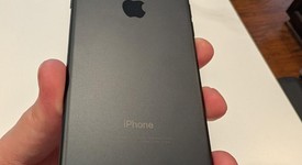 Good
													Apple iPhone 7 - Cricket, Jet Black, 32 GB, A1660, photo 2 of 7