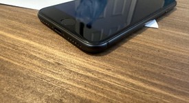 Good
													Apple iPhone 8 - Unlocked, Gray, 64 GB, A1863, photo 3 of 9